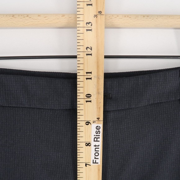 Lululemon Commission Shorts Mens 36 Black Grid Ventlight 7" Inseam Chino Golf - Picture 7 of 8